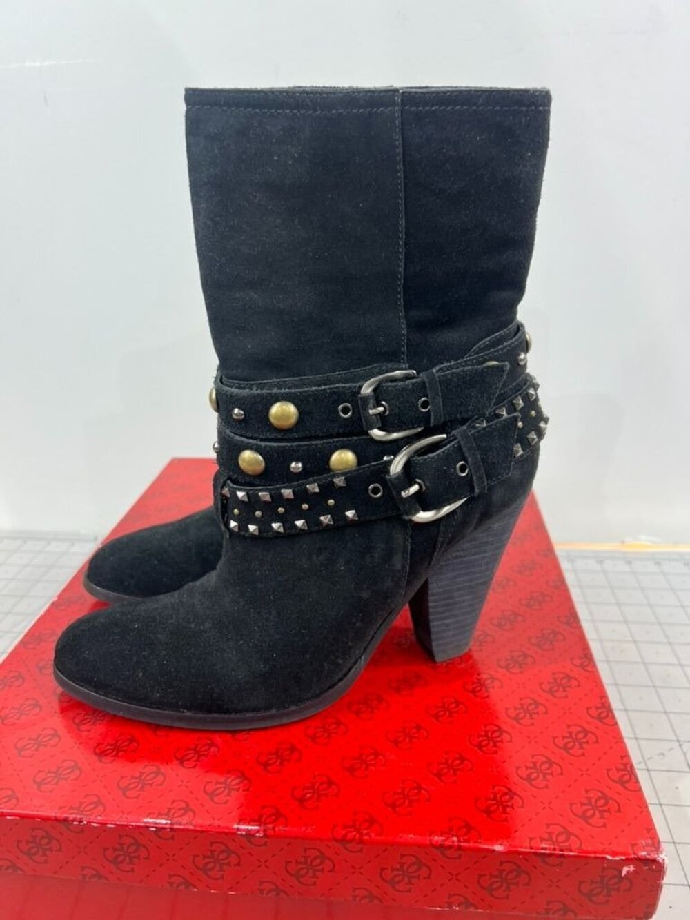 Women's Guess Black Suede Studded Mid-Calf Boots Buckle Accents Sz. 7.5M - Picture 5 of 7